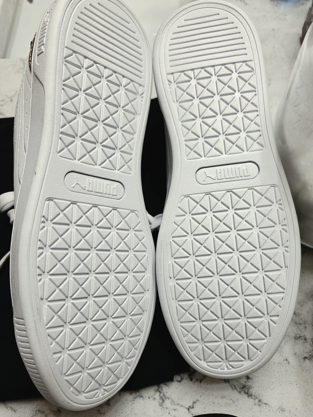 Puma White Leather Sneakers with Gold Logo Accent - Picture 4 of 4